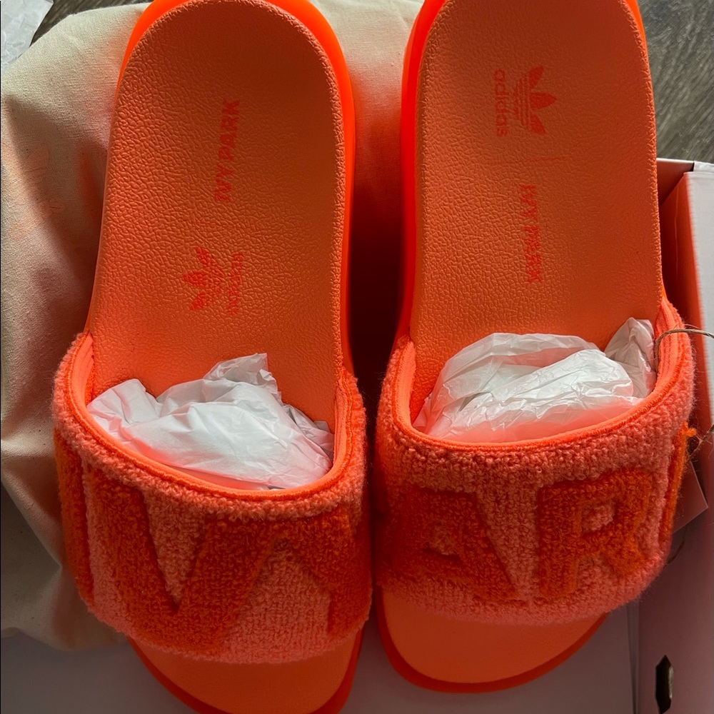 Ivy Park Flex Pack Slides Sz 10